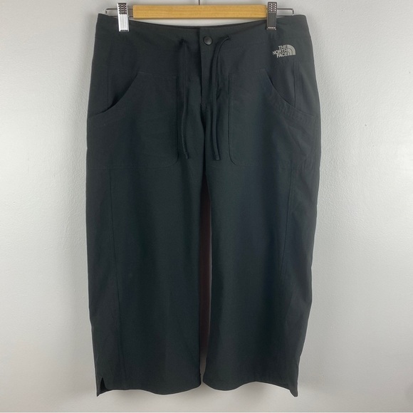 The North Face Black Crop TNF Apex Hiking Walking Capri Pants Size 4 - Picture 2 of 12